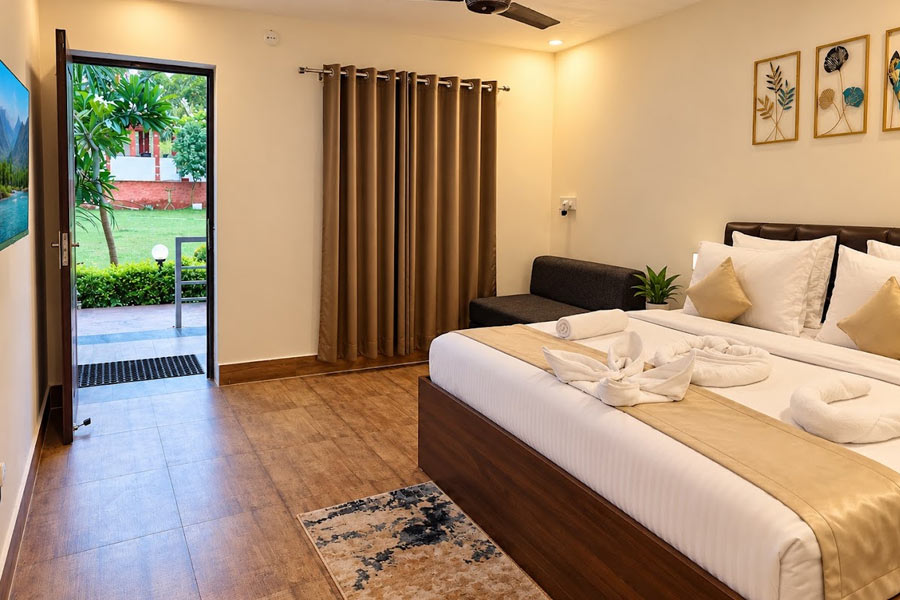 Ekantaam Image Gallery